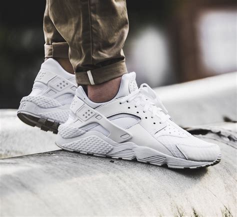 nike huarache white sale.